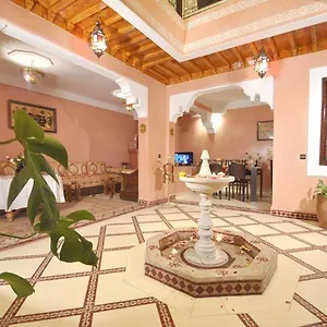  Riad La Famille Morocco
